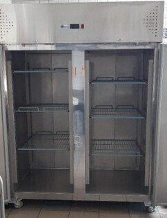 Frigo salle Fontaine